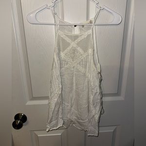White flowwy tank top